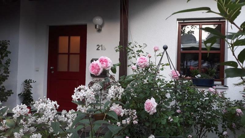 Ruhiges Apartment Nuernberg Sued Ost - Naehe Messe - Mit Wallbox Екстериор снимка